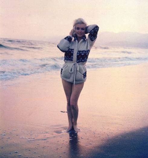 Marilyn beach cardigan
